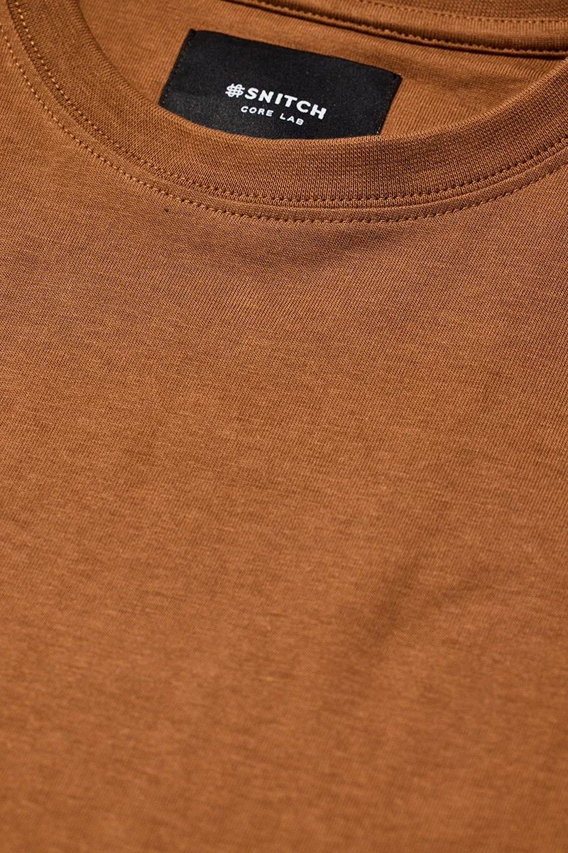 سنيتش تيشيرت كور لاب بلون الصدأ بقصة عادية